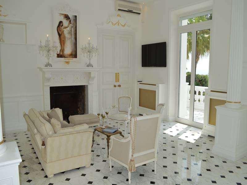 White House Cannes_06400 CANNES_14